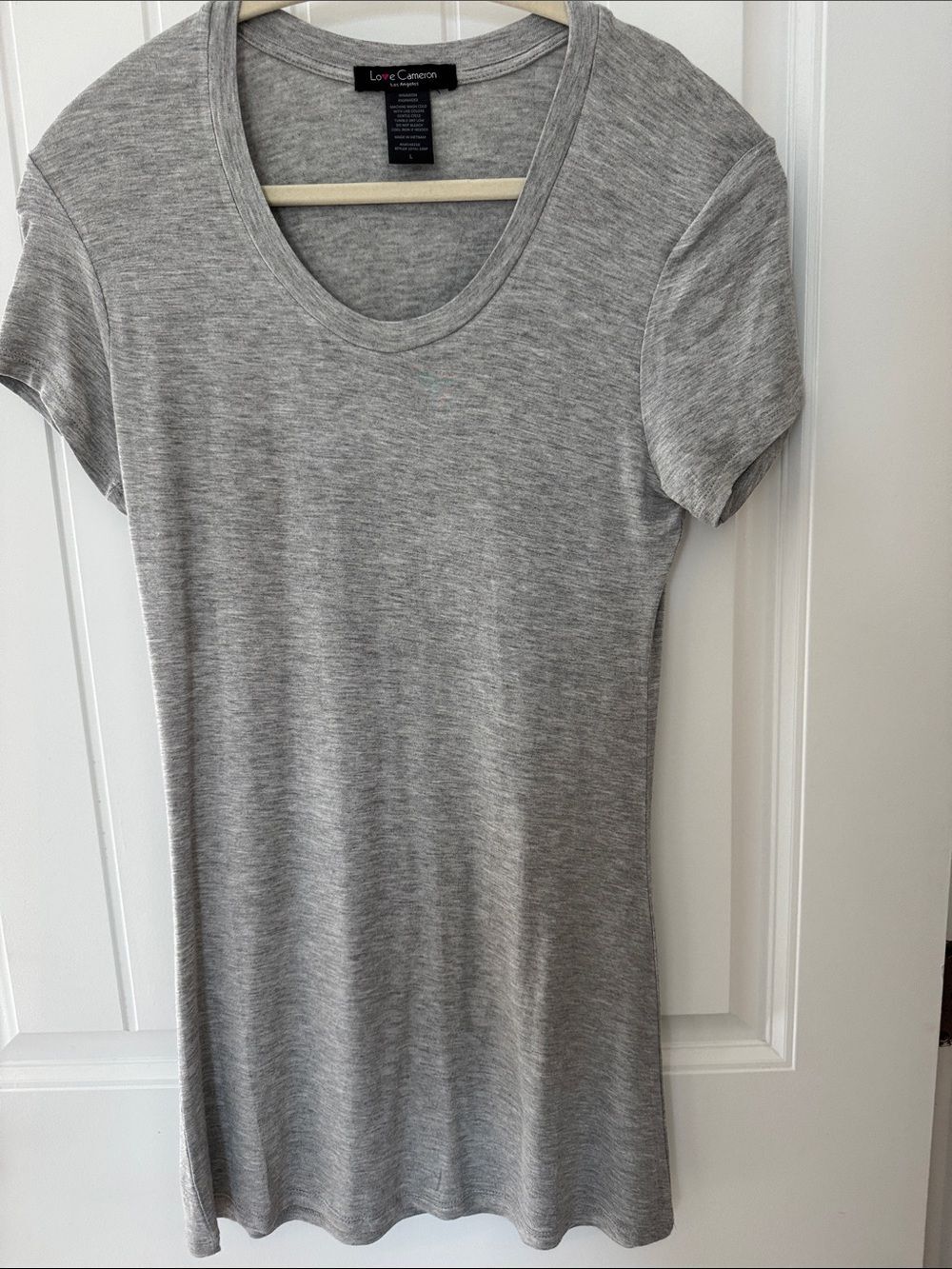 Women's Gray Scoop Neck Short Sleeve Top
